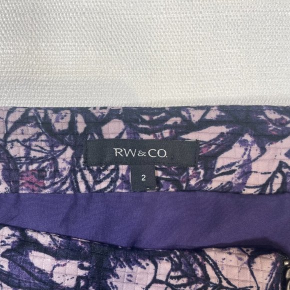 RW&CO Purple Abstract Floral Pencil Skirt Sz 2 - Picture 4 of 7